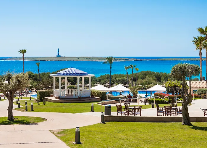 Hoteles con Ping pong en Punta Prima (Menorca) 